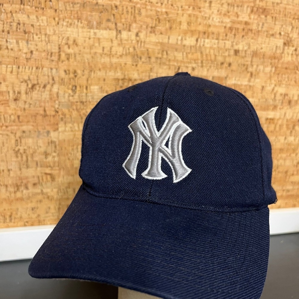 Vintage New York‎ Yankees hat Navy gray white Grossman Wool Blend Snapback cap